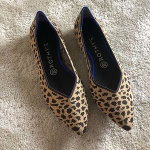 Rothys - pointed toe size 9